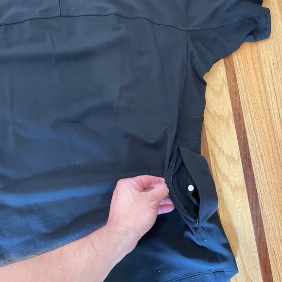 Lululemon Men's Rulu Mock Neck Short Sleeve Shirt, Black, Size Medium - Picture 5 of 6